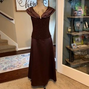 Event/mother of the bride dress